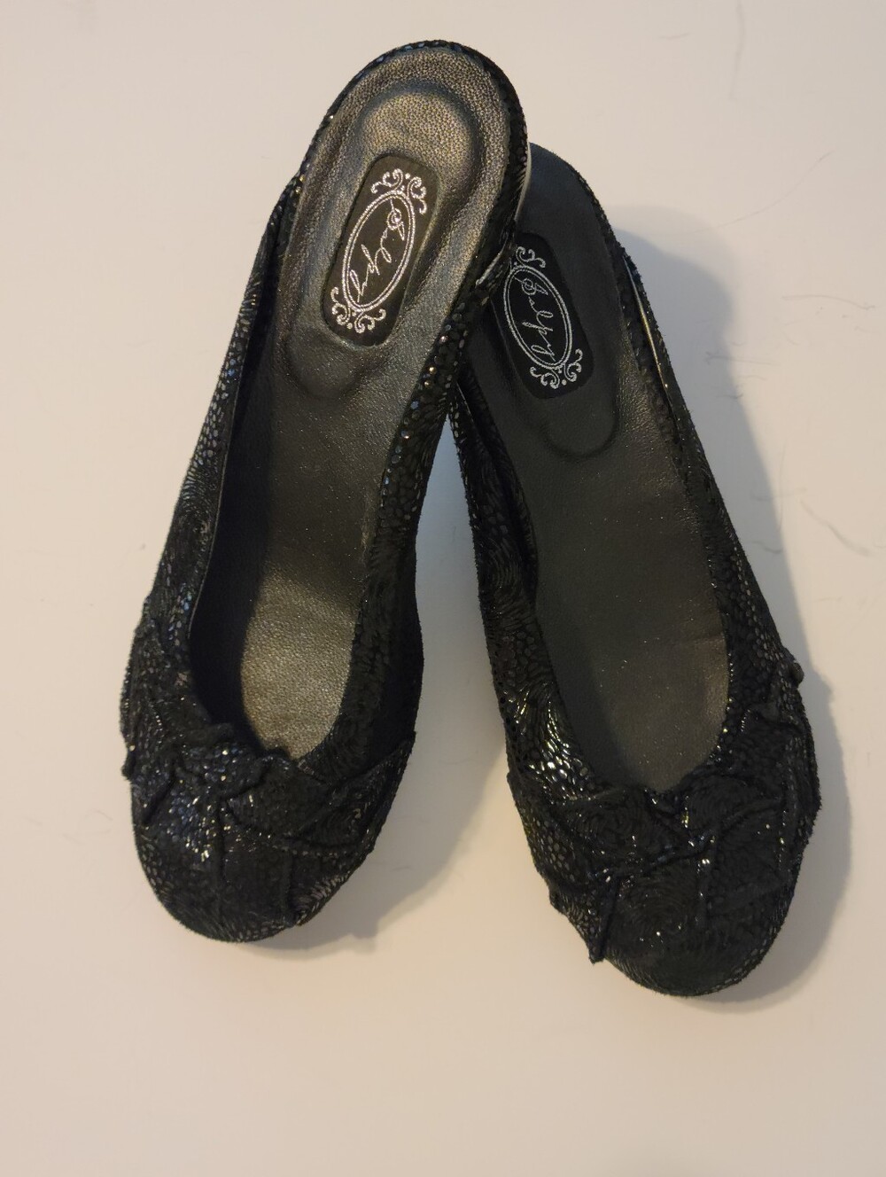 Salpy Glossy Black Lace Design Leather Handcrafted Slides / Mules SZ 7.5